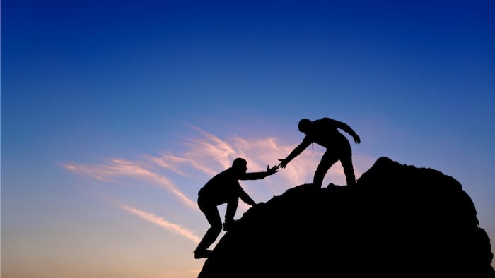 Helping Hand_169455167_1200.jpg