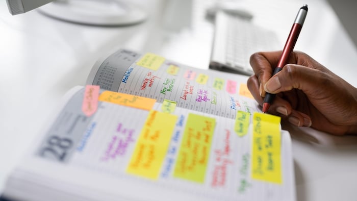 Scheduling notebook