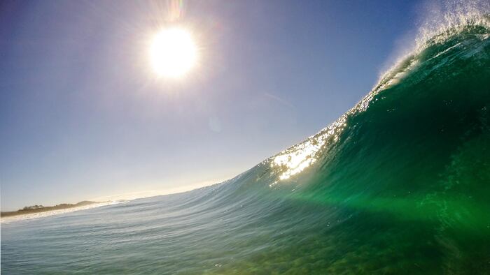Wave building. Alamy