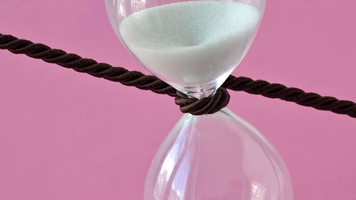 Hourglass Delay Stop Time