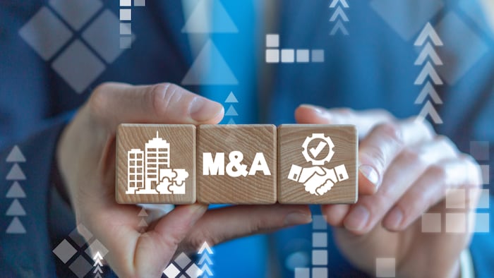 MnA