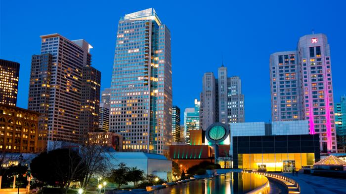 Skyscrapers in San Francisco at night - Image