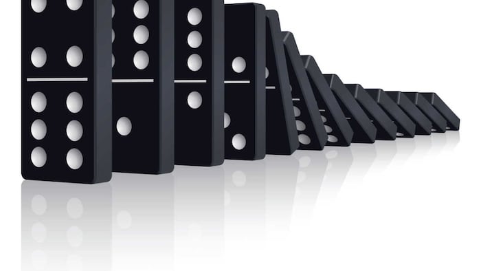 Dominoes