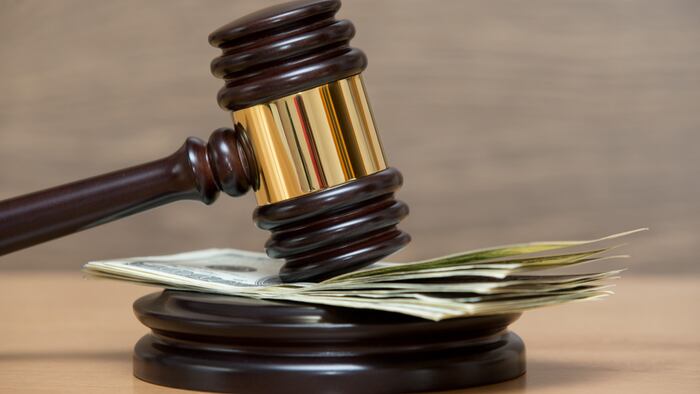 Gavel_Money
