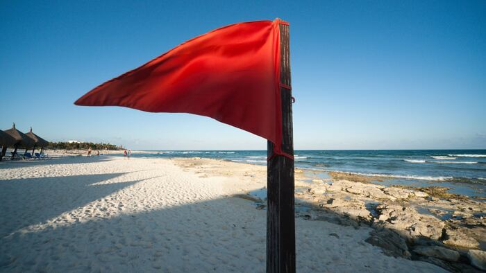 red flag raised for Chinese investors