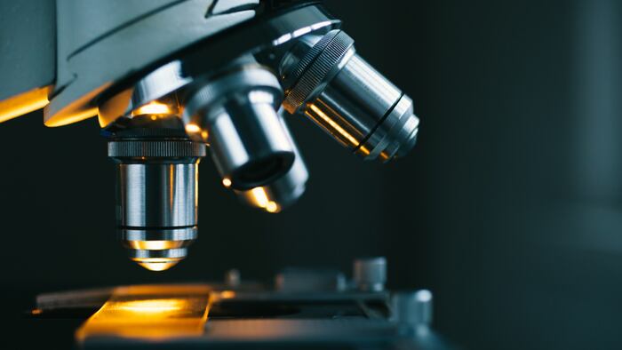 Microscope