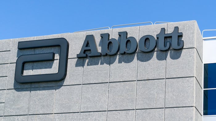 SANTA CLARA, CA/USA - JULY 29, 2017: Abbott Laboratories exterior and logo. Abbott Laboratories is an American worldwide health care company. - Image