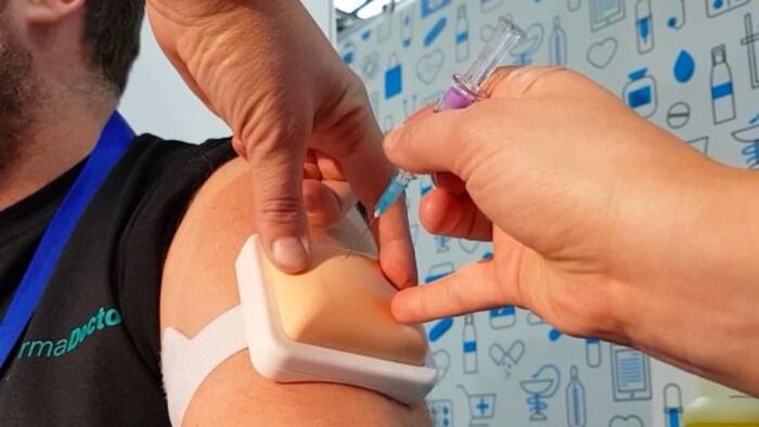 Machine To Inject Intramuscular Intramuscular injection technique: refresher for pharmacists