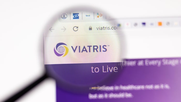 Viatris website logo under magnifying glass