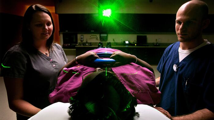 Nurse and patient radiology Alamy image C78ADN