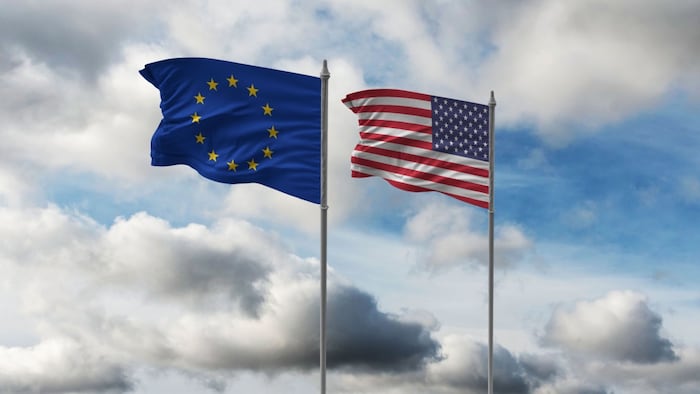 US EU FLAGS