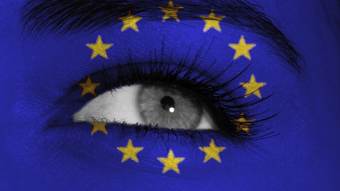 eye with flag
